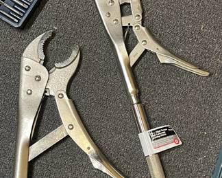 Locking Pliers