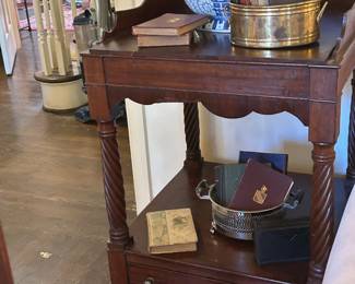 Sheraton Washstand
