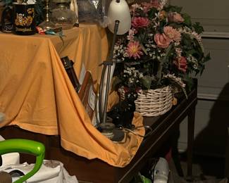 Piano & Decor