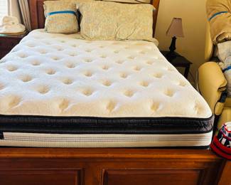 Polka Dot mattress.