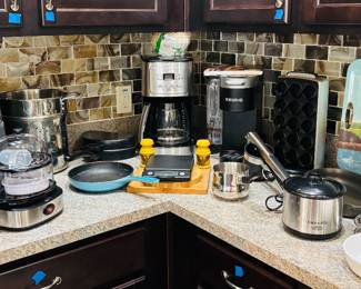 Looks like a serious coffee fan set up.
