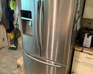Samsung refrigerator