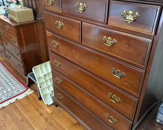 Mahogany bedroom, chest and dresser