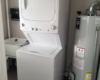 GE washer/dryer; 40-gallon GAS hot water heater