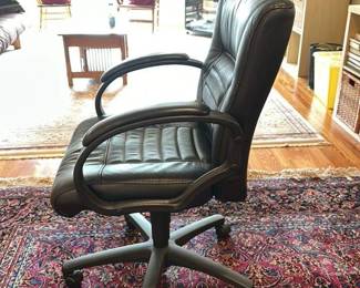 Executive Office Chair 