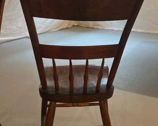 Antique Windsor Chair 
