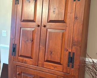 Pine Secretary Desk with Hutch 