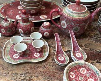 Chinese Porcelain Tea Set 