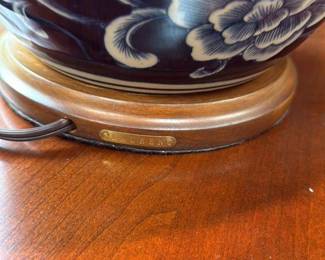Blue and White Ginger Jar Table Lamp 