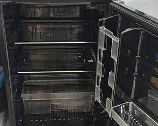 Sanyo Compact Refrigerator 