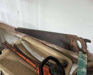 Craftsman Electric Hedge Trimmer and Hand Saw 