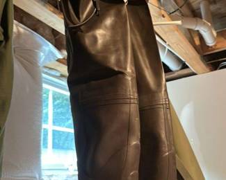 hip waders 