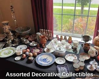 Assorted Decorative Collectibles 