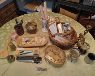 Jewelry, collectibles, antique items