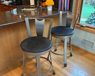 Bar / counter stools