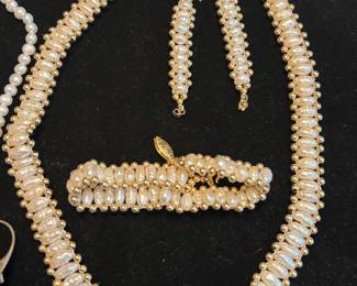 Fine gold accented pearls 