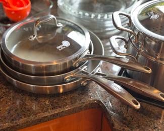 Pans