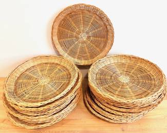 23 Wicker Chargers
Lot #: 155