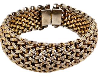 Vintage Napier Goldtone Mesh Bracelet
Lot #: 10