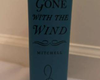 Gone With The Wind By Margaret Mitchell 