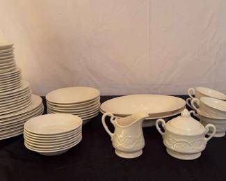 Wedgewood Kitchens Cream 8 Piece Set