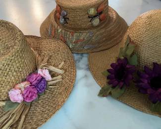 3 Straw Hats Hangers
