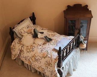 Antique Doll Bedroom Set