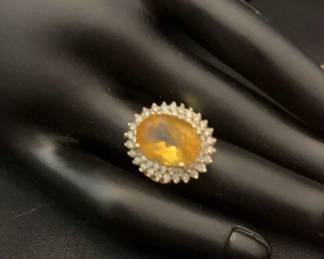 Stunning 14kt Gold Ring with Citrine and Diamonds