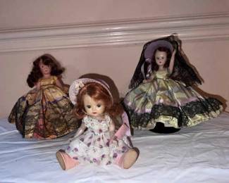Lot of 3 Dolls 2 with Stands