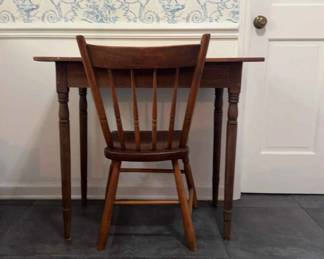 Cute Wooden Table And Chair