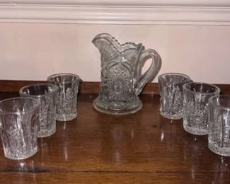 Small Clear Glass Pitcher with 6 Shot Glasses