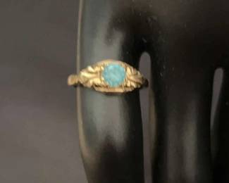 Beautiful Sky Blue Topaz Ring 