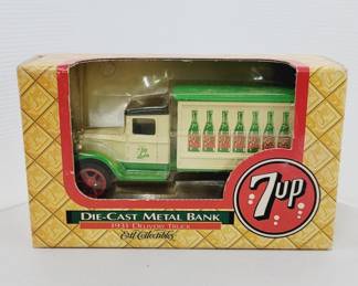 Ertl 7up 1931 Delivery Truck Die Cast Metal Bank