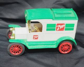 Die Cast 7up Ford Delivery Truck