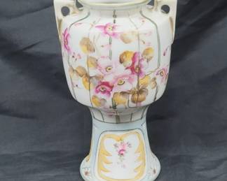 Imperial Nippon Hand Painted Moriage Vase
