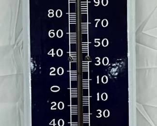 Porc.  Mail Pouch Tobacco Thermometer, 8in x 39in