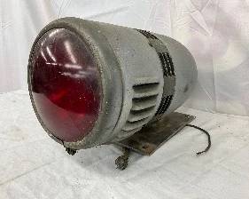 Early Federal Ele Co. Model 66 Siren Light with Red Lens, measures 15(l) x 8.5 (diameter)