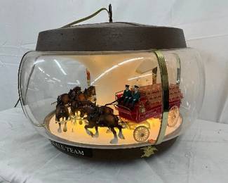 Budweiser Hanging Light-Up Display ‘World Champion Clydesdale Team, Measures 21x16 