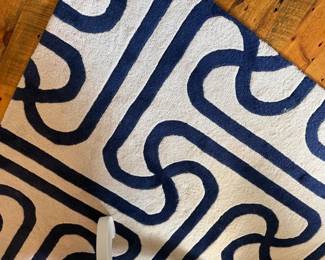8X11 100% New Zealand Wool Thomas Paul
