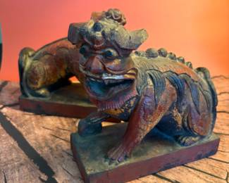 Asian style bookends, foo dogs and cranes