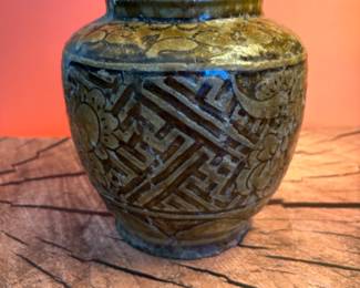Vintage Chinese and Japanese porcelain vases, jars and plates