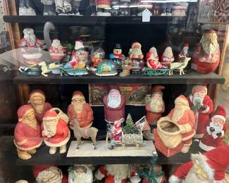 Vintage Santa Claus Figures and Holiday Decor
