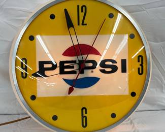 14" PEPSI LIGHTUP CLOCK