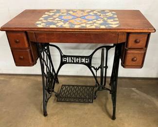 SINGER PEDAL SEWING MACHINE