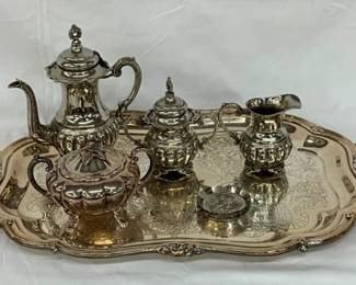 SILVERPLATE SERVINGS PIECES
