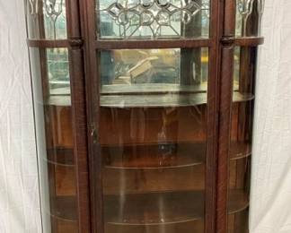 ORNATE OAK TRIPLE CURVED CHINA
