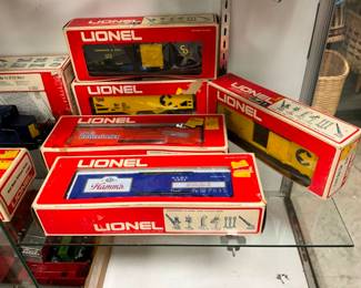 LIONEL TRAINS IN ORIG. BOXES