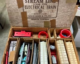 MARX STREAM LINE ELE. TRAIN SET