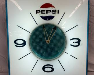 LIGHTUP PEPSI CLOCK