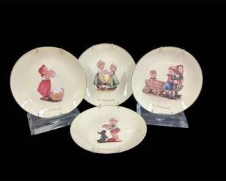 MJ Hummel Set 4 Yellow Plates